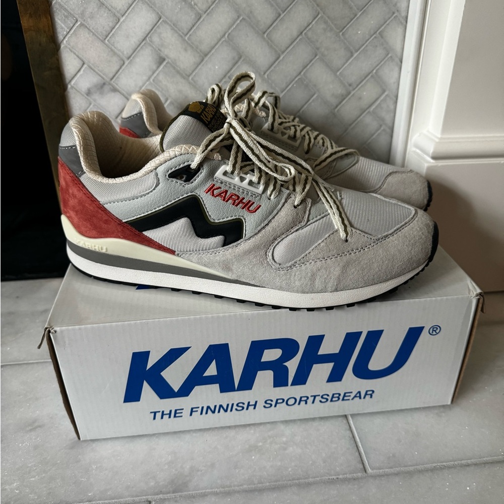 Karhu Synchron Classic sneakers foggy dew and mango - size 8.5